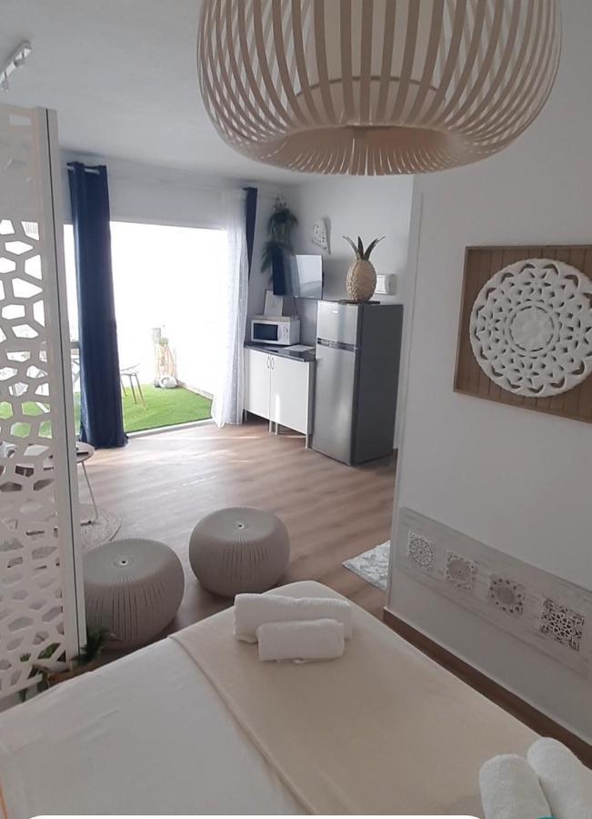 Fuengirola Apartment Carvajal Front Line Primera Linea מראה חיצוני תמונה