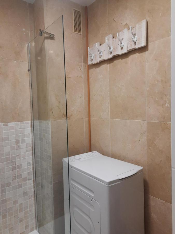 Fuengirola Apartment Carvajal Front Line Primera Linea מראה חיצוני תמונה
