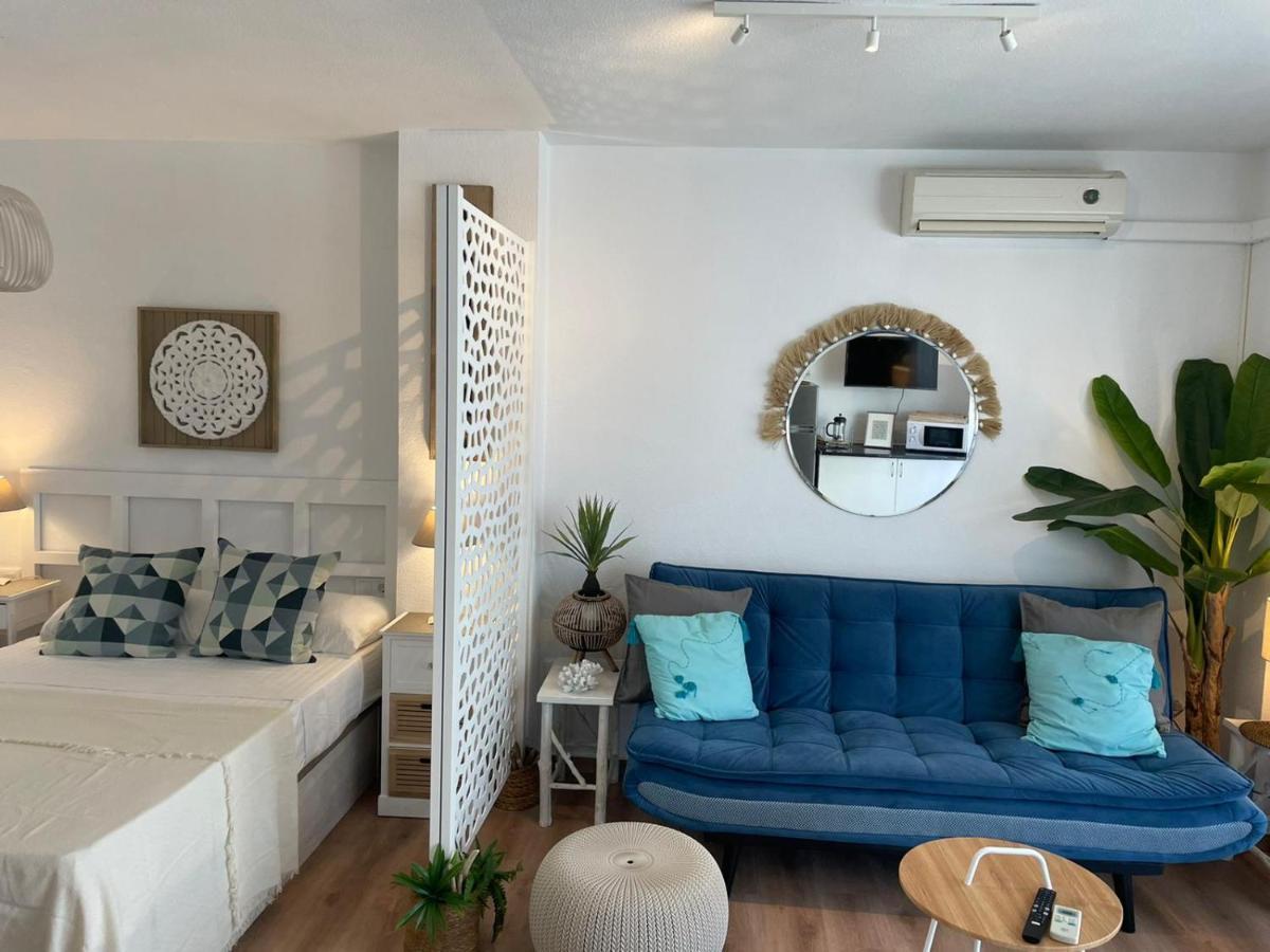 Fuengirola Apartment Carvajal Front Line Primera Linea מראה חיצוני תמונה