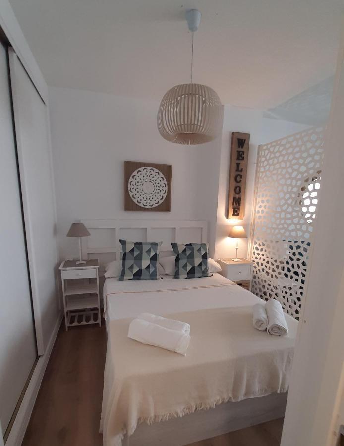 Fuengirola Apartment Carvajal Front Line Primera Linea מראה חיצוני תמונה