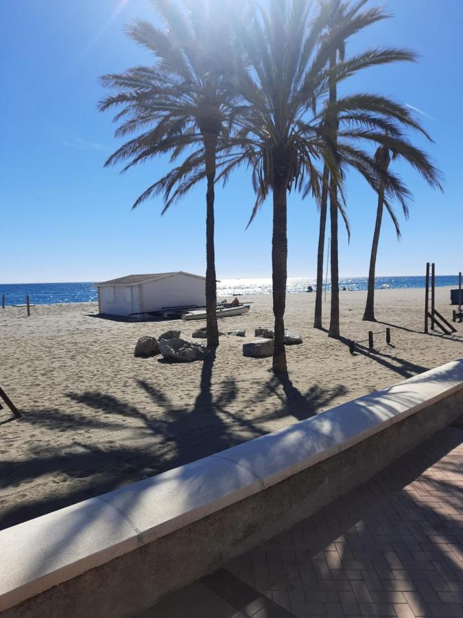 Fuengirola Apartment Carvajal Front Line Primera Linea מראה חיצוני תמונה